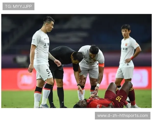 反越位单刀进球成为赛后集锦热搜并赢得大量点赞与分享 反越位单刀进球成为赛后集锦热搜并赢得大量点赞与分享