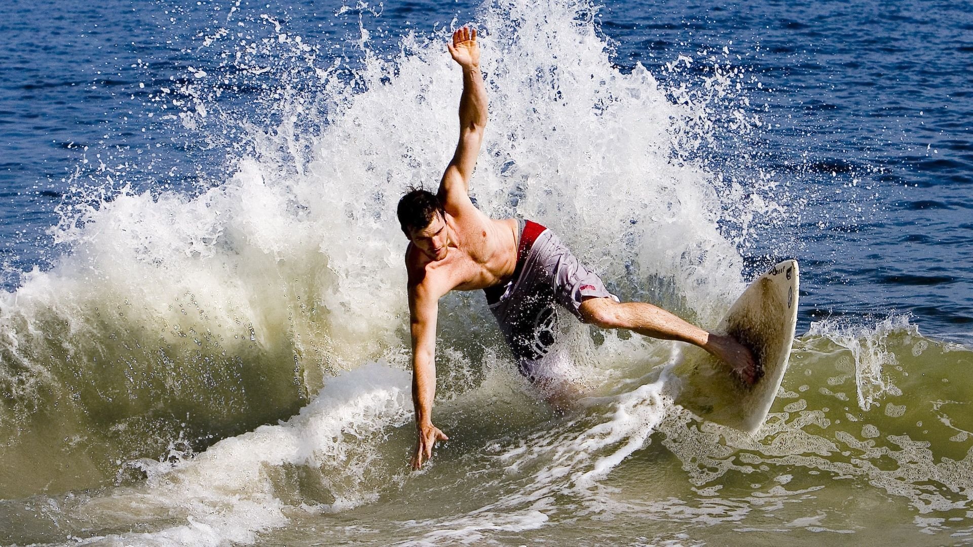 五大联赛下半场体能分布直接影响比赛结局,五大联赛结束后会休息多长时间